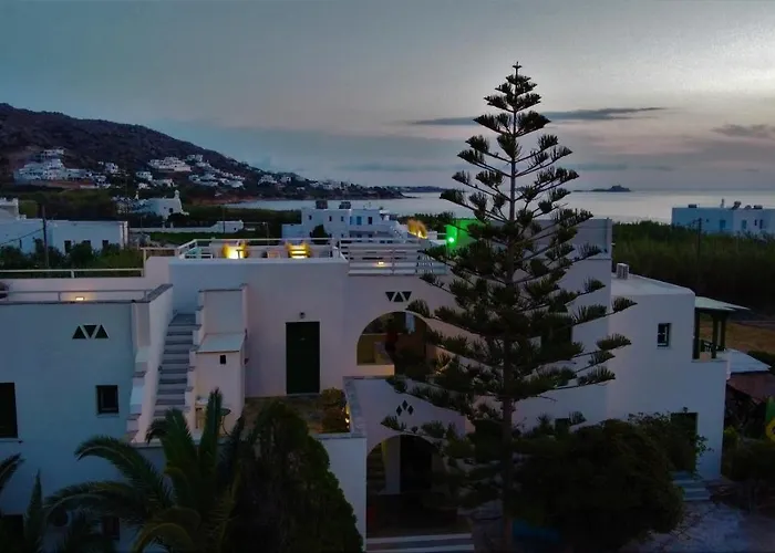 Vrettos Beachfront * Pláka