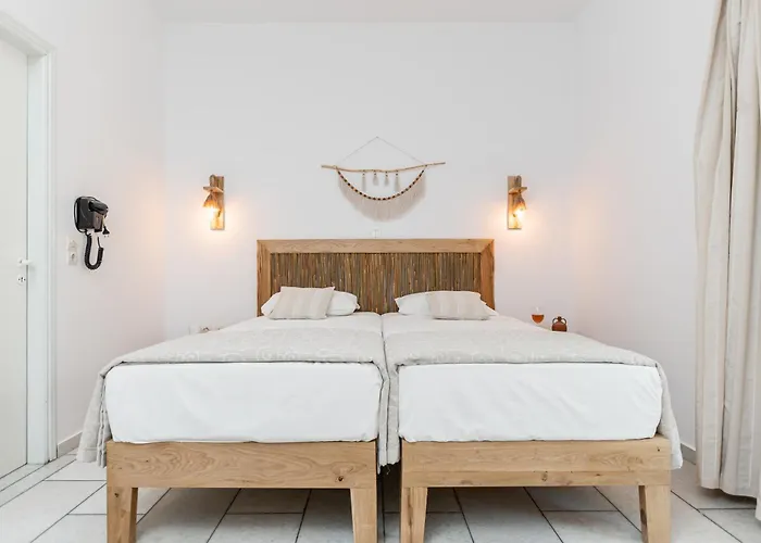 Vrettos Beachfront Pláka