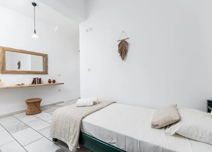 Lejlighed Vrettos Beachfront *