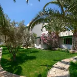 Studios Vrettos Beachside Hotel Apartment Pláka