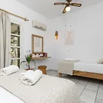 Studios Vrettos Beachside Retreat Appartement *