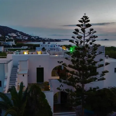 Vrettos Beachfront * Плака