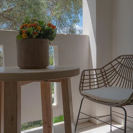 Vrettos Beachfront Плака