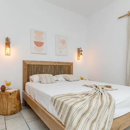 Apartment Studios Vrettos Beachfront Hotel Plaka (Naxos)