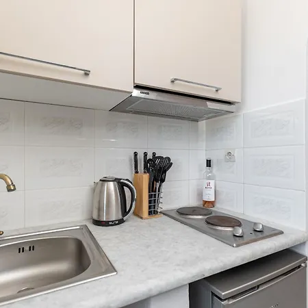 Vrettos Beachfront * Плака