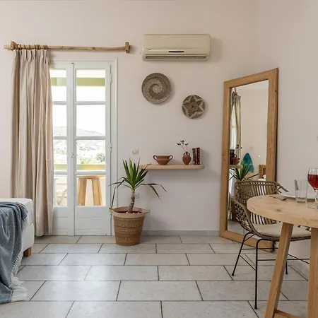 Vrettos Beachfront Апартаменты