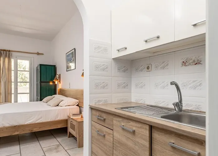 Vrettos Beachfront * Pláka